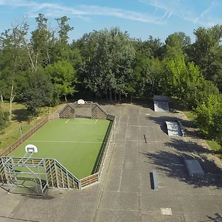 Maison Belizo, Familiale ,calme Et Reposante. * Vernet