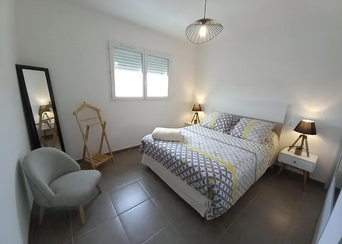 Maison Belizo, Familiale ,calme Et Reposante.